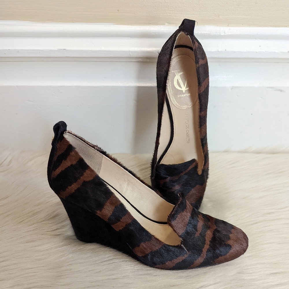 Vince Camuto Signature calf hair brown and black wedge loafers size 6